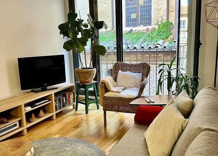 Moderno Apartamento En El Corazon De Zaragoza Con Posibilidad De 2 Garajes