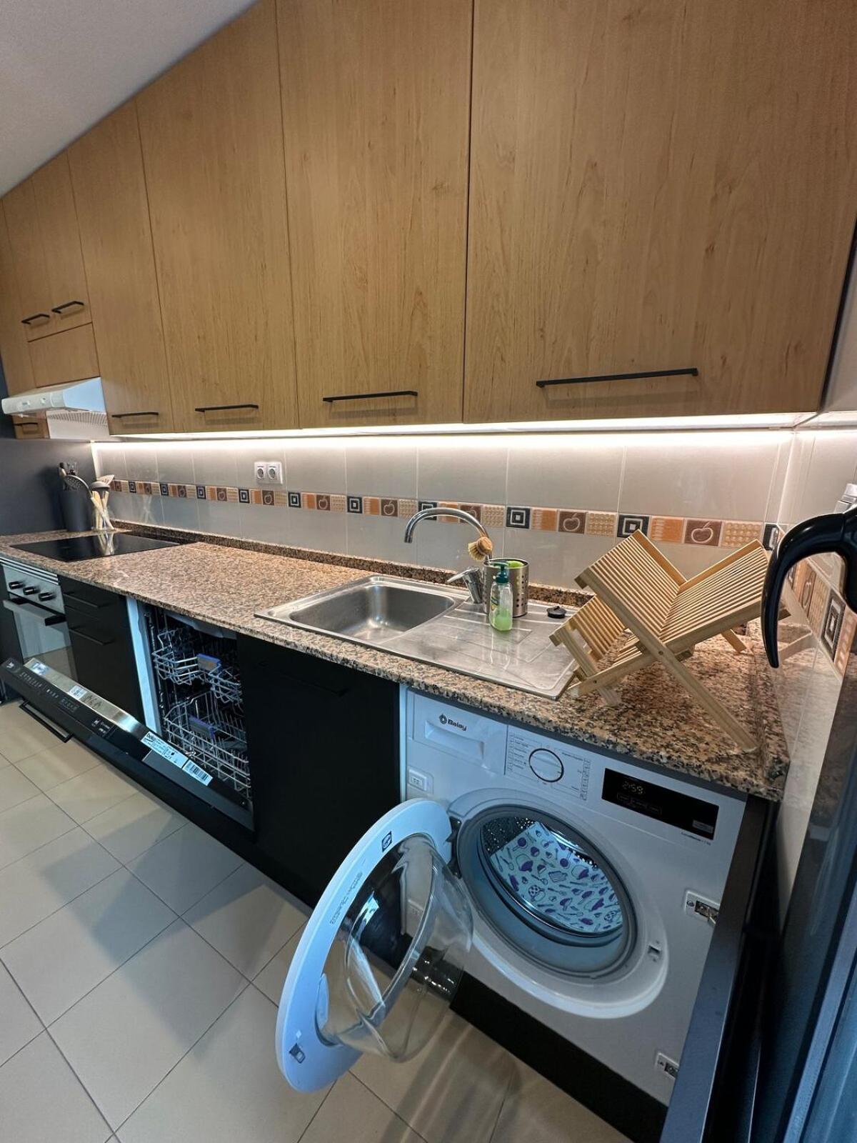 Apartamento Moderno En El Corazon De Con Posibilidad De 2 Garajes *